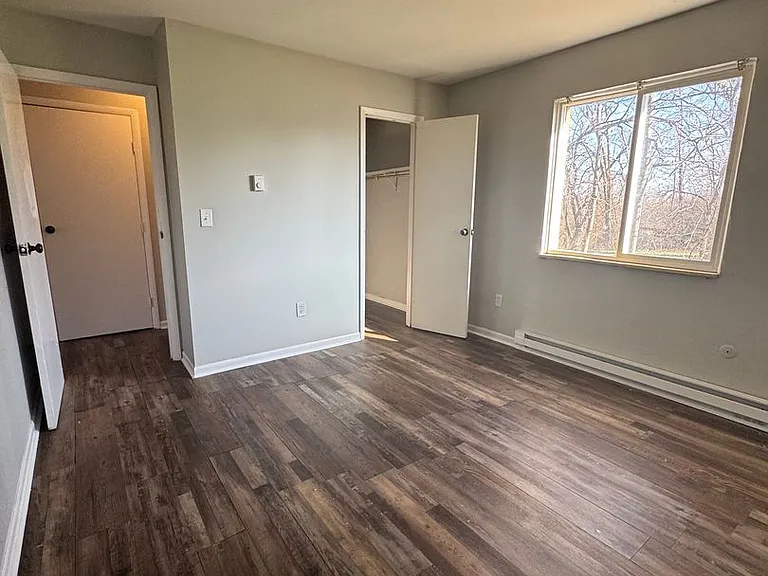 6635 Wolf Creek Pike — Photo 7