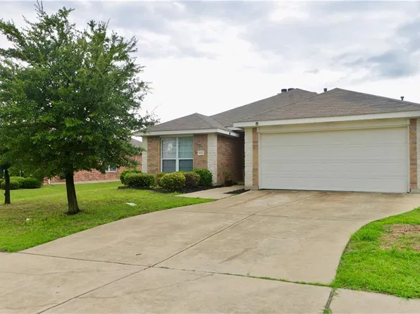602 Diamond Creek Dr, Forney, TX 75126