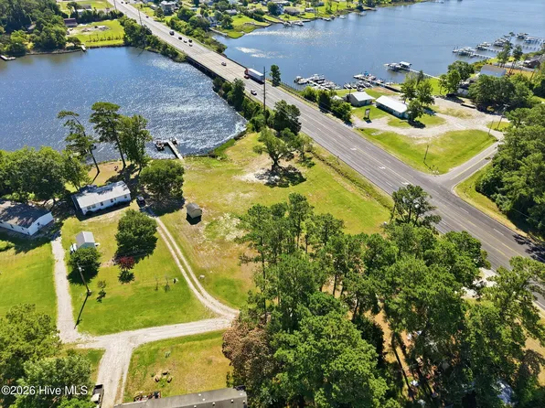 120 Russell Cove, Newport, NC 28570