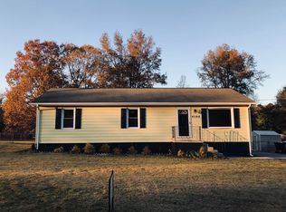 4500 Pamela Dr, Disputanta, VA 23842