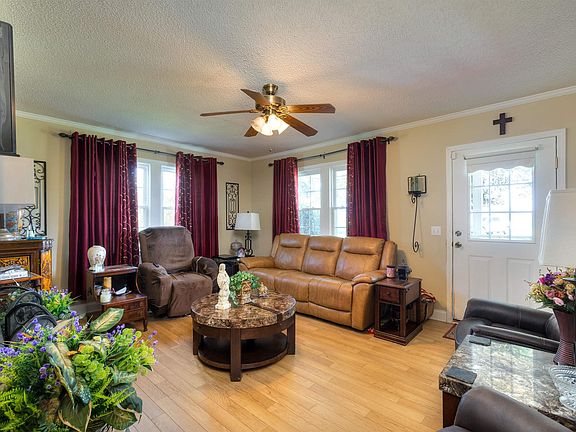 4th image of 1404 Dog Island Rd