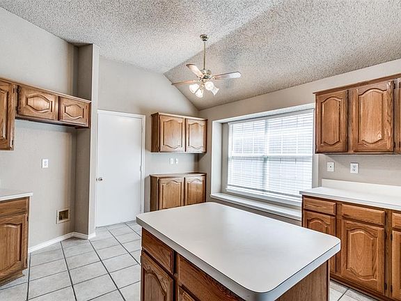 5th image of 2606 Crosslands Dr