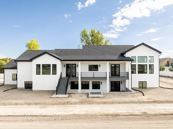 1104 W 10125 S, South Jordan, UT 84095