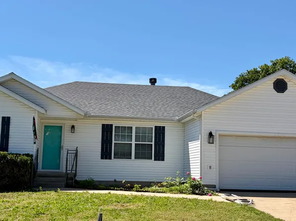 4324 W 26th Pl, Joplin, MO 64804