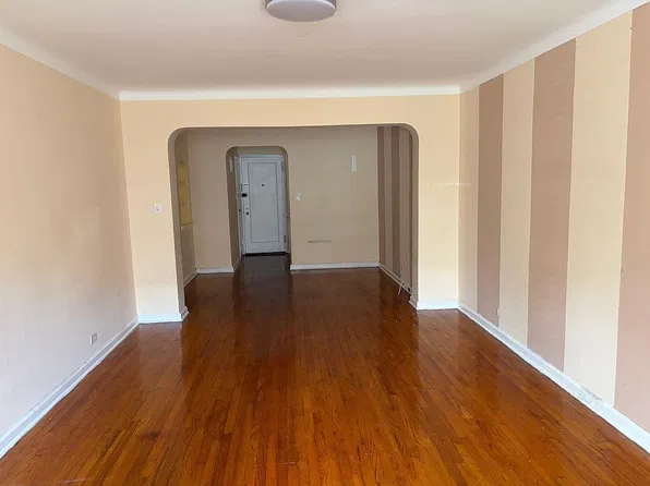 99-31 64th Ave #1A, Rego Park, NY 11374