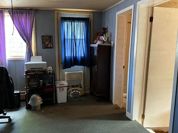 4th image of 5 Birch Ave