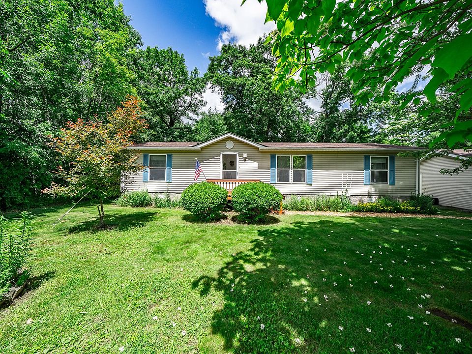 1st image of 202 Riverwood Ct