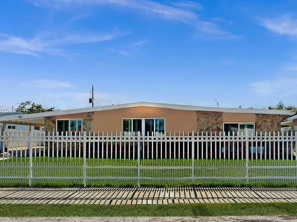 5010 SW 111th Ave, Miami, FL 33165
