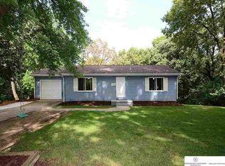 5322 Read St, Omaha, NE 68152