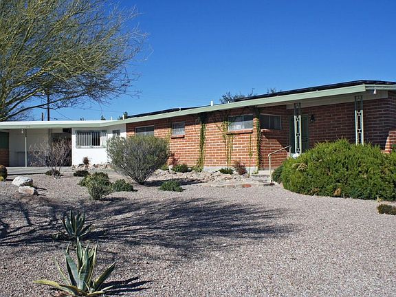5th image of 2110 W Saddle Hills Dr