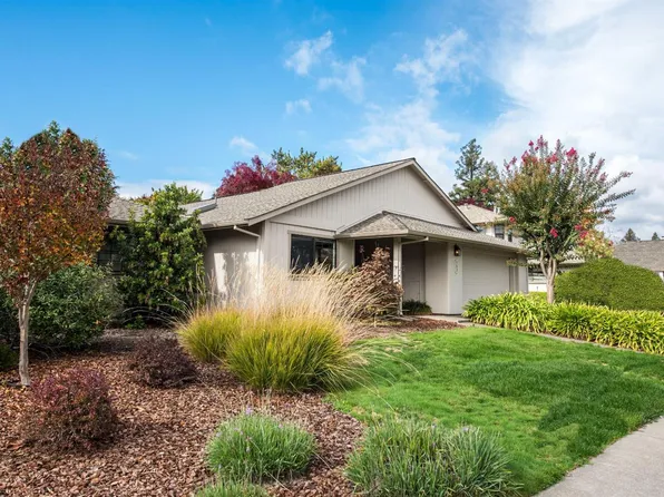 583 7th St W, Sonoma, CA 95476