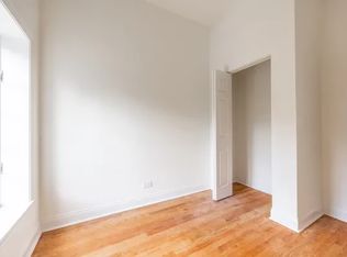 3108 N Harding Ave #1W, Chicago, IL 60618