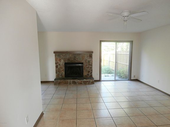 3rd image of 11669 Tanager Dr