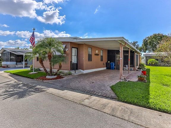 3rd image of 283 Pelican Dr N