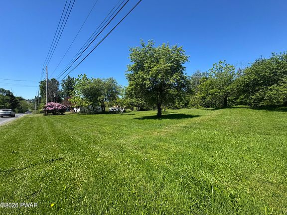 4th image of 2564 Easton Tpke