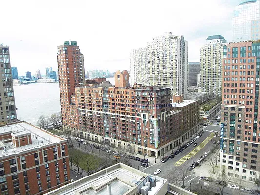 Rented by CCG Real Estate Brokerage | media 13