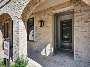 971 Forrest St #6, Roswell, GA 30075