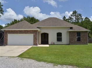 29392 Lyon Ln, Mandeville, LA 70445