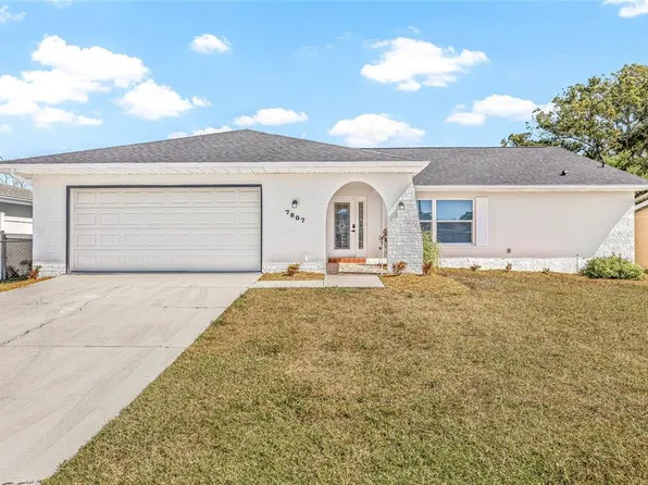 7807 Summertree Ln, New Port Richey, FL 34653