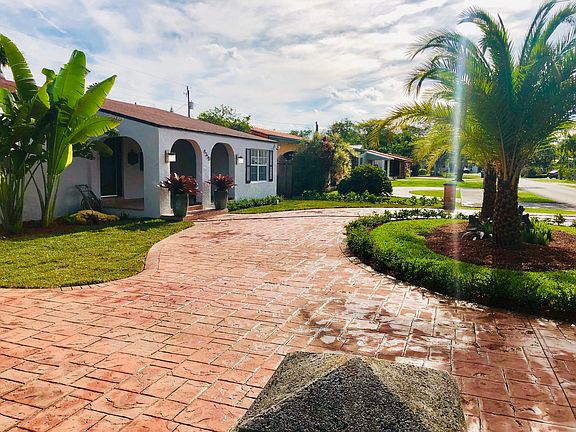 Big circular Driveway