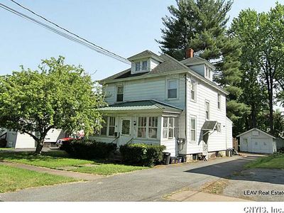 407 3rd St, Liverpool, NY, 13088