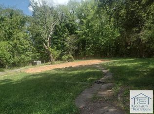 1518 Mount Cross Rd, Danville, VA 24540