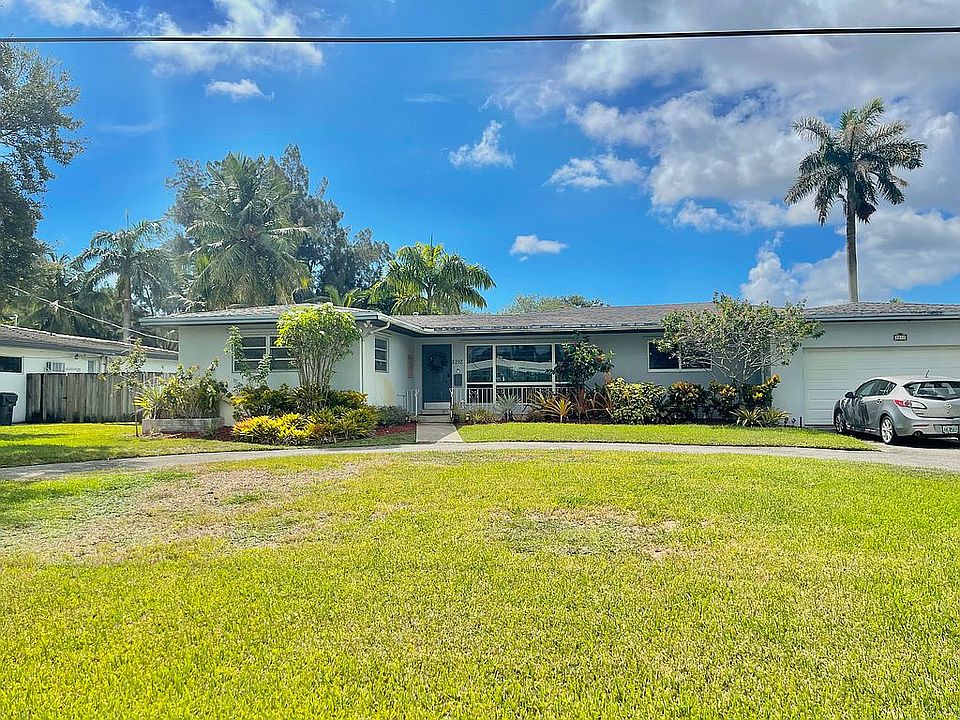 1st image of 3212 Calle Largo Dr