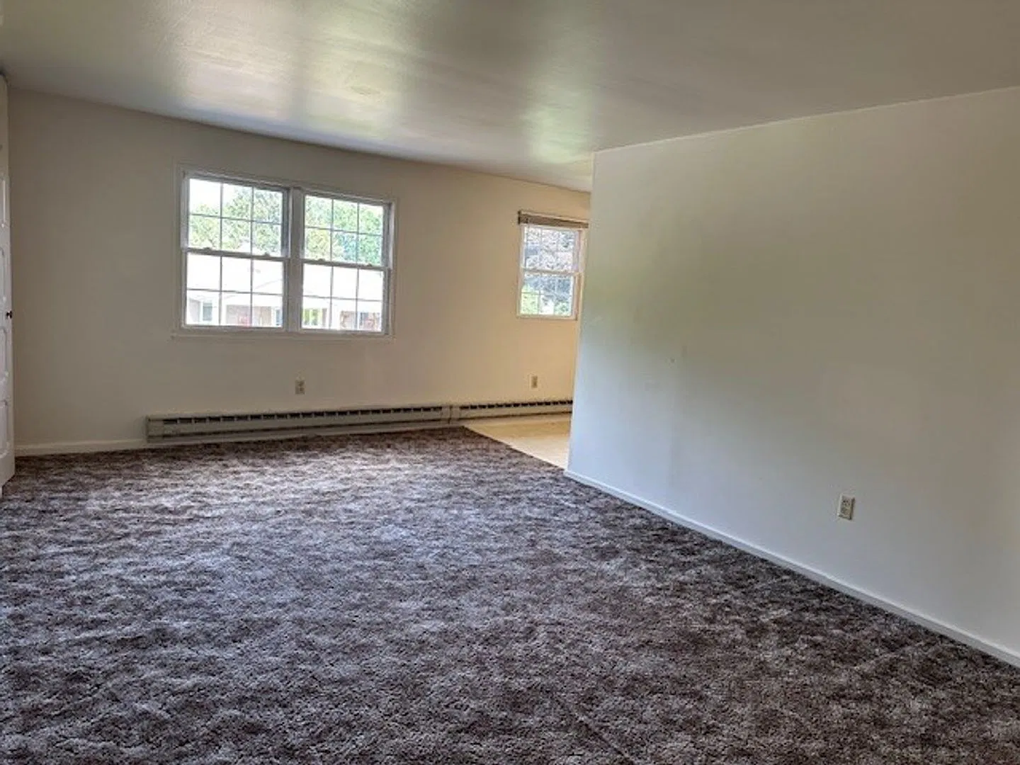2 Bedroom 1 Bathroom 2nd Floor Apartment For Rent In Millersburg School District. — Photo 2