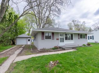 217 Princeton Ct, Midland, MI