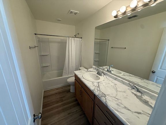 4th image of 12 Hiland Pl #A