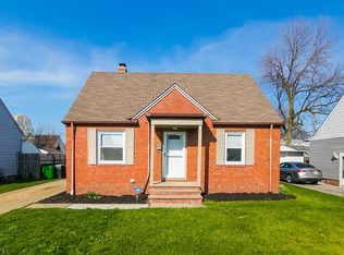 275 E 328th St, Willowick, OH 44095