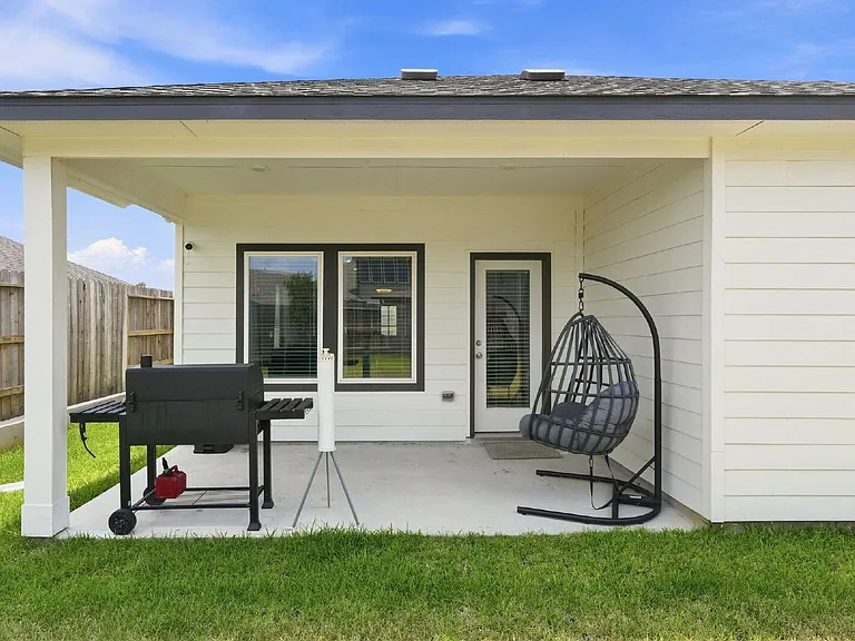 1734 Cayden Oak Ln — Photo 22