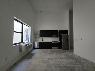 556-557 Market St #11B, Newark, NJ 07105