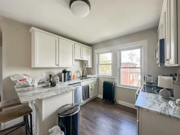 14 Oakton Ave APT 2, Dorchester, MA 02122