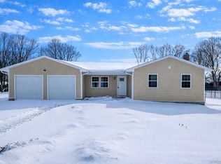 36 Brian Street, Holbrook, NY 11741