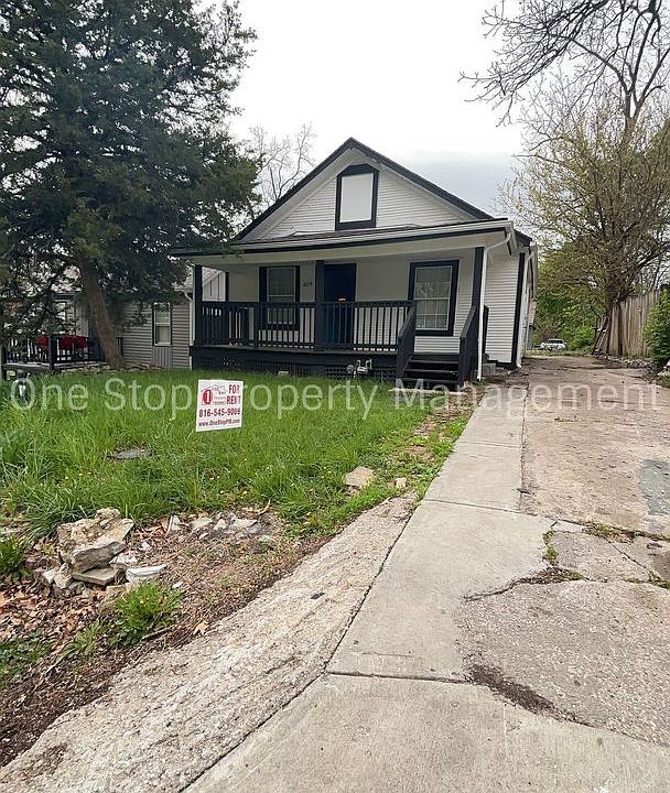 1st image of 1829 E 81st St