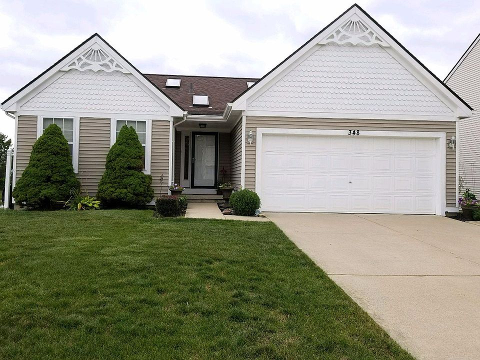 1st image of 348 Oxford Ct #34