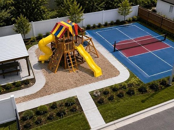 4th image of 4301 Heron Ave #12