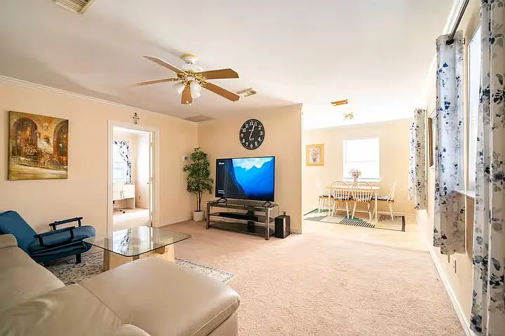 4401 Holt St #1 — Photo 11