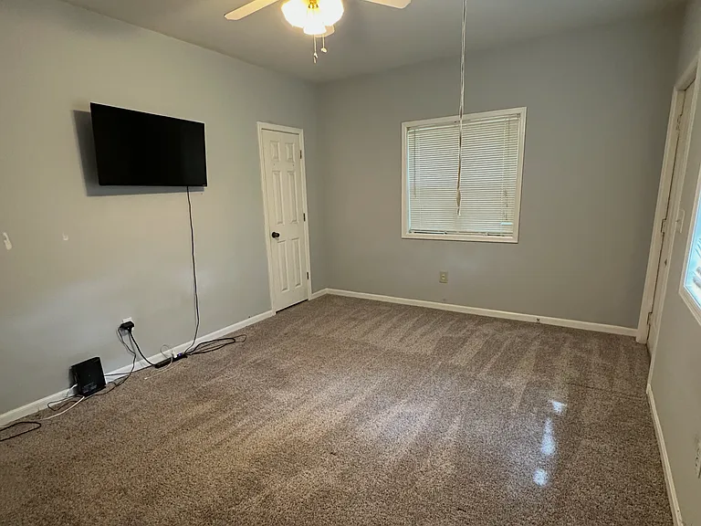 130 Sequoyah Dr — Photo 14