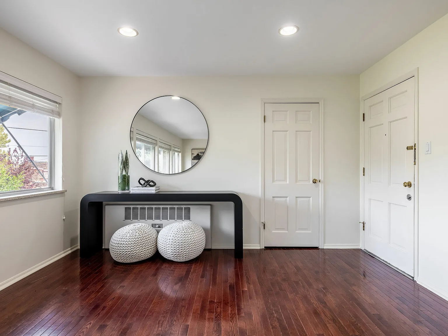 2 bed, 2.0 bath, 1655 sqft, $2,300 — Photo 3