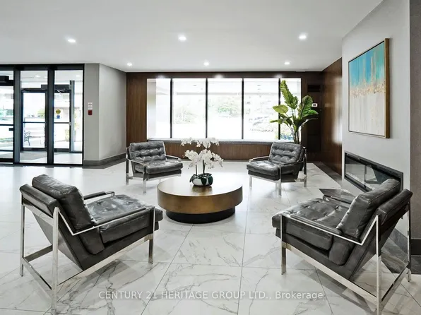 60 Inverlochy Blvd #1108, Markham, ON L3T 4T7