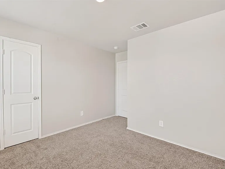 21500 Rustic Elm Dr — Photo 31