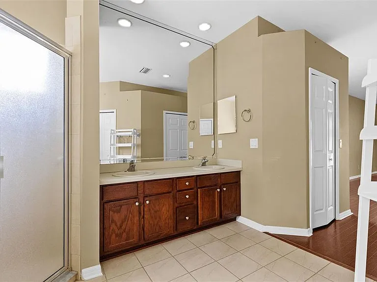 13655 Artesa Bell Dr — Photo 43