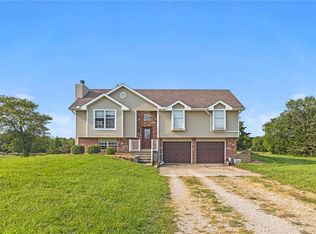 16 SW 365th Rd, Warrensburg, MO 64093