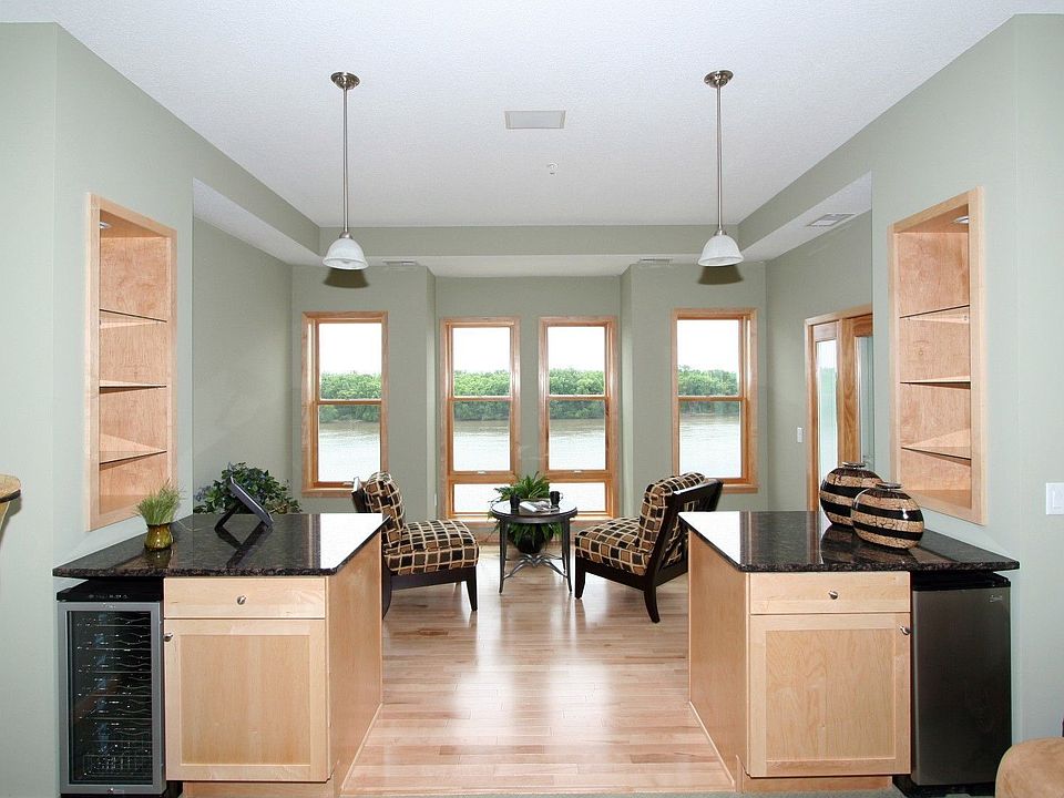 Built-ins add to the entertaining factors of this penthouse.