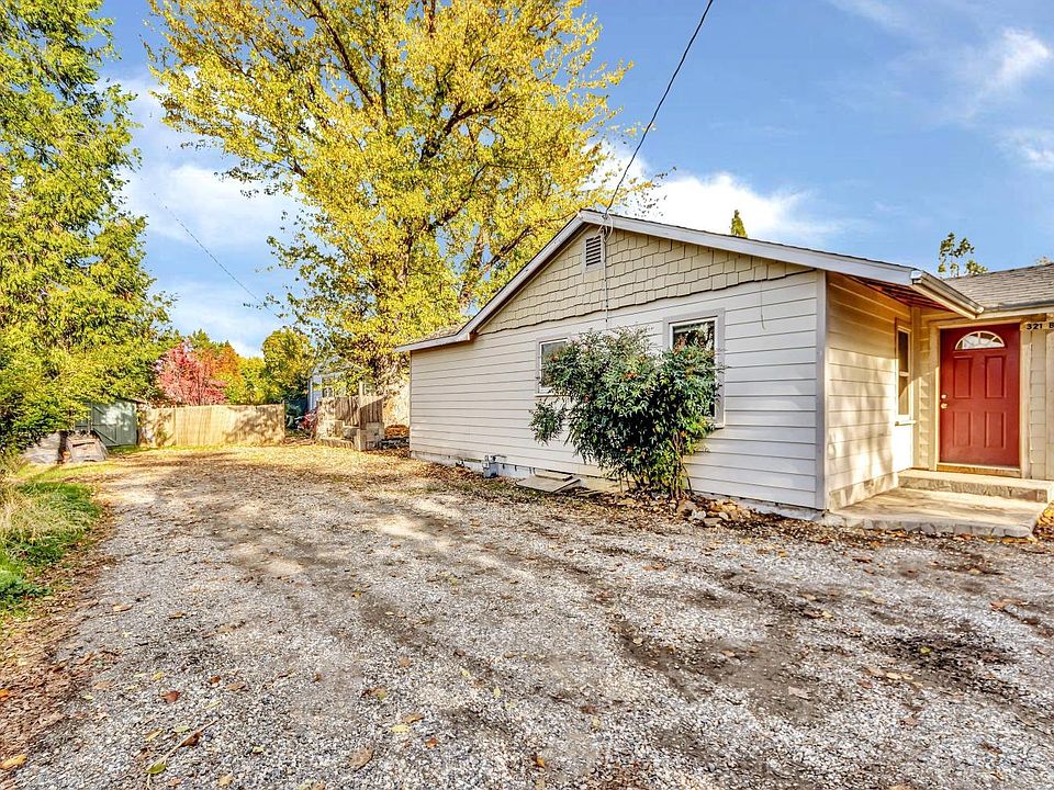 321 Pleasant St Grass Valley, CA Zillow