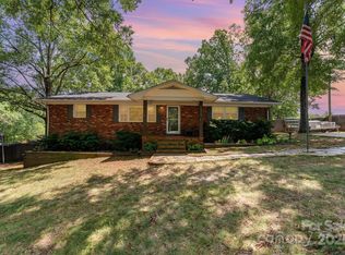 1018 Michigan St, Kannapolis, NC 28083