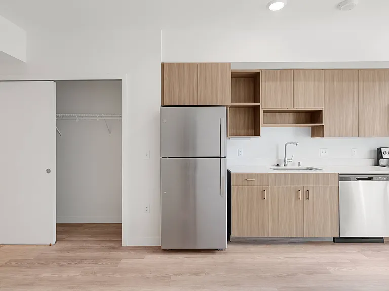 The Warren | Kitchen & Storage