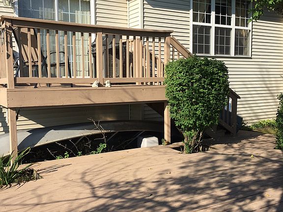 BACK DECK